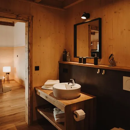 Oberwald 1 * Schotten